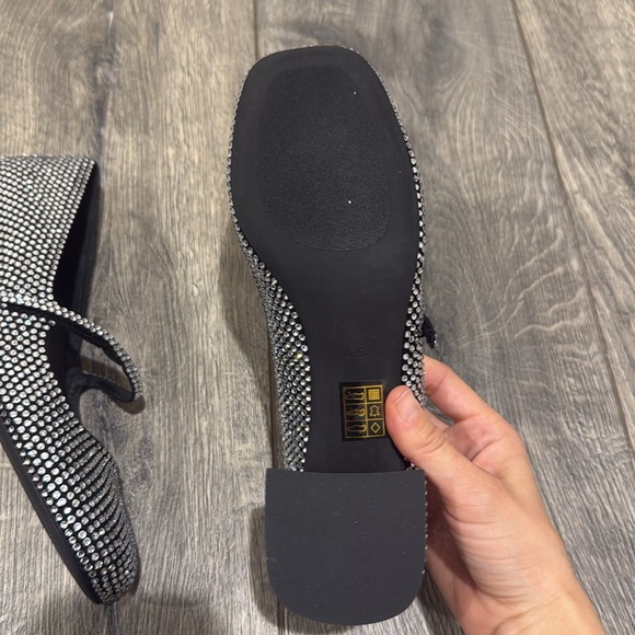 NEW • Jeffrey Campbell • Regal Embellished Block Heel Mary Jane Pumps Black 6.5 - Picture 6 of 6